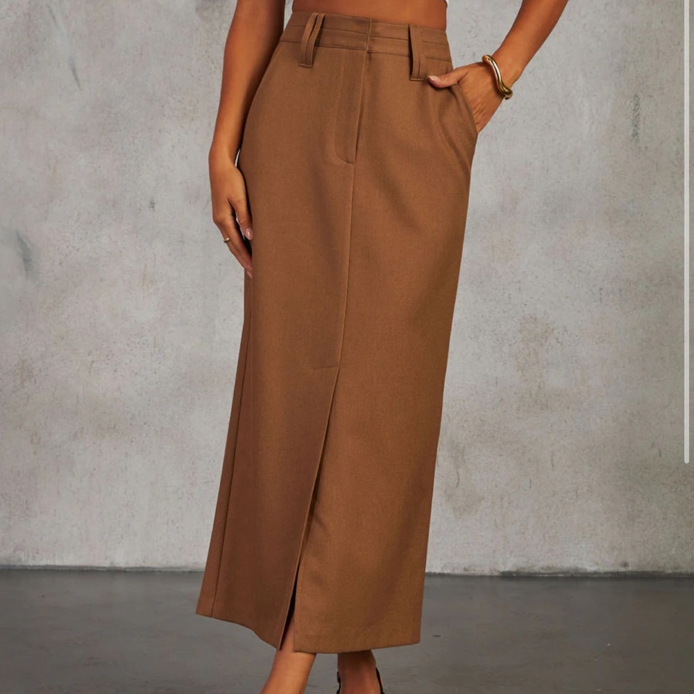 NWT VICI Front Slit Skirt